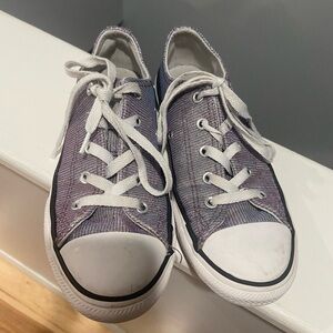 Kids shimmery purple converse size 2 *inspect photos for wear